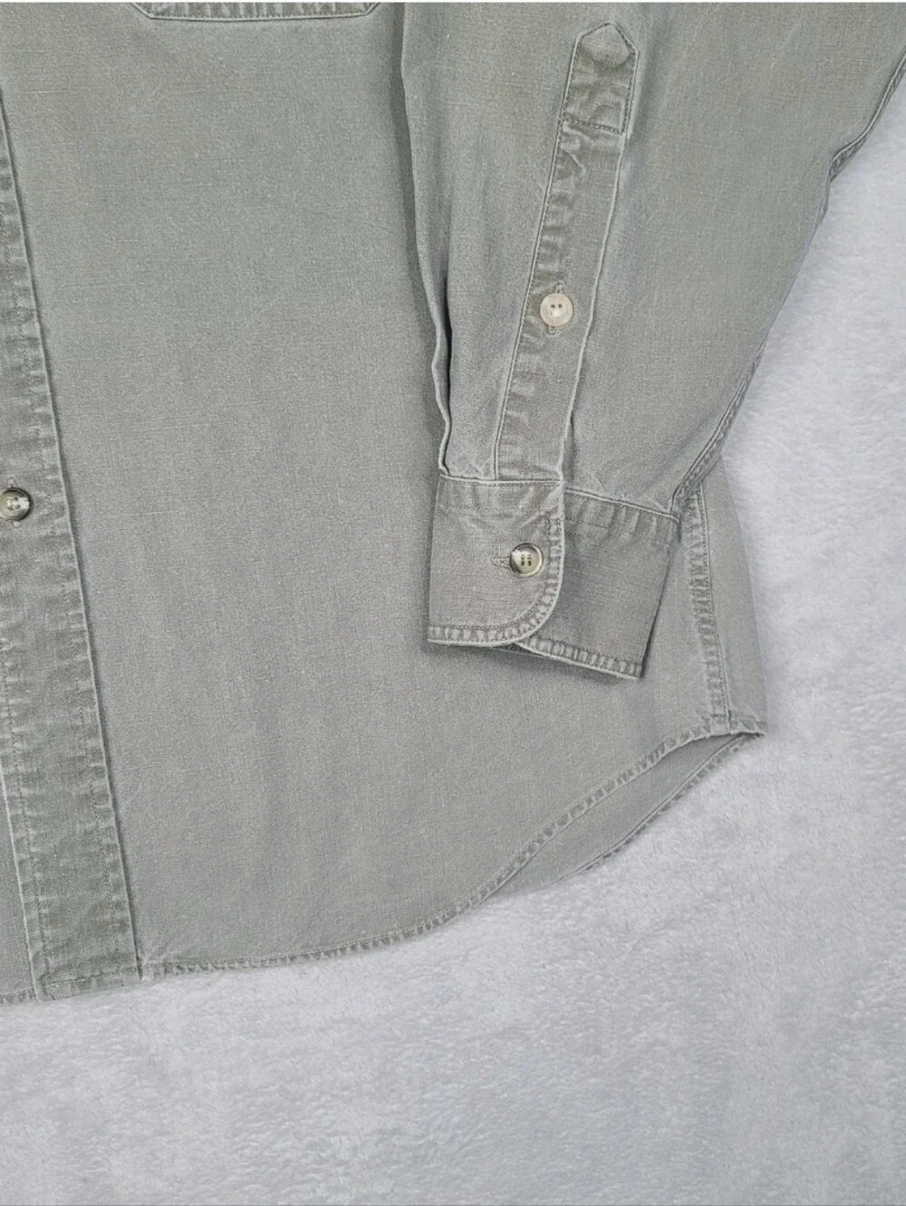 Vintage Banana Republic Mill Valley 80s Safari Shirt Sage Green-Gray Hong Kong M